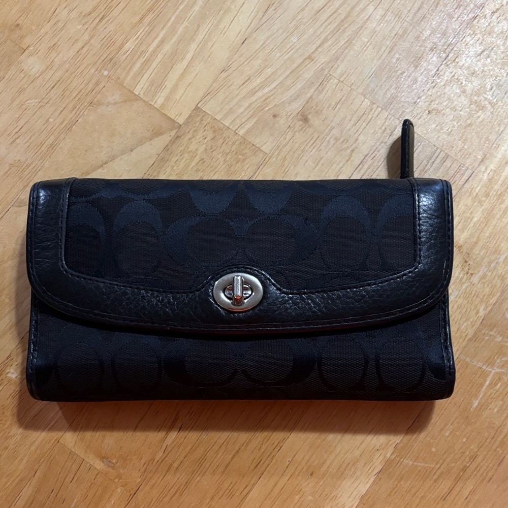 Coach Black Signature Wallet